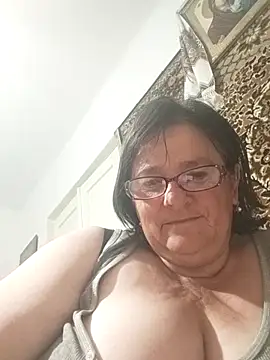 MilaCold5443 online show from 2, 6, 2026