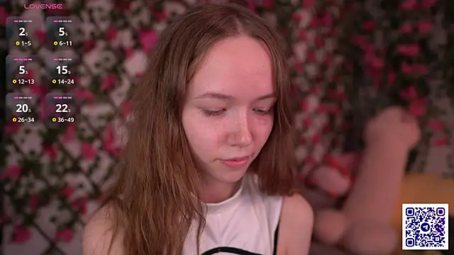 Petite Polly online show from 24, 11, 2025