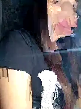 hello-cute online show from 9, 11, 2025