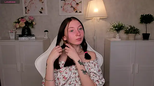 try love  online show from 10, 10, 2025