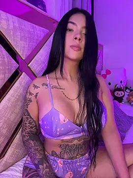 Snapshot of Kiity- chatting on 8, 11, 2025 Kiity- online show from 8, 11, 2025