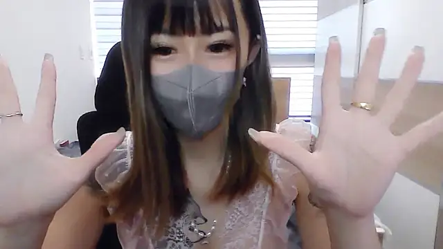 Snapshot of j20907085 chatting on 10, 10, 2025 j20907085 online show from 10, 10, 2025