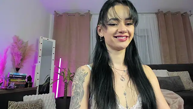 Snapshot of JacquelineHex chatting on 28, 5, 2026 JacquelineHex online show from 28, 5, 2026