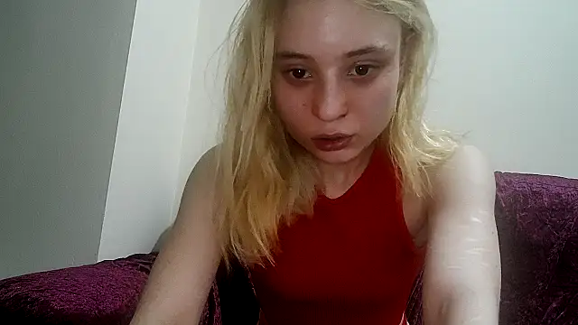 cinnamon-xx online show from 4, 5, 2026