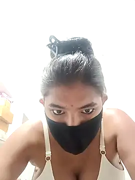 Hot radhaji online show from 23, 10, 2025