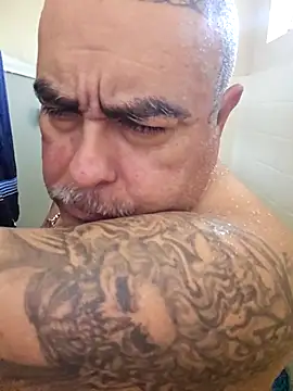 B1GLO online show from 14, 11, 2025