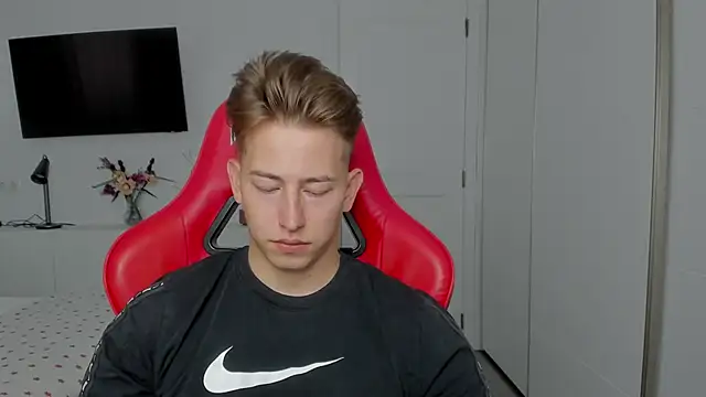 find0m master online show from 12, 10, 2025