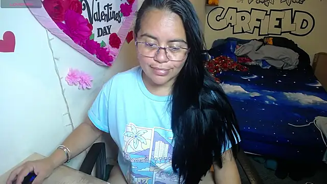 Miss  kendra  online show from 15, 4, 2026