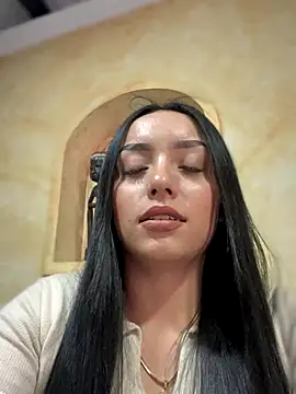 Snapshot of LUCIA_27- chatting on 16, 10, 2025 LUCIA 27- online show from 16, 10, 2025