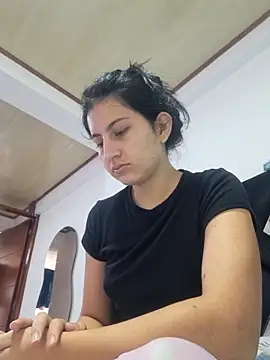 Snapshot of IAM_SARAH chatting on 29, 10, 2025 IAM SARAH online show from 29, 10, 2025