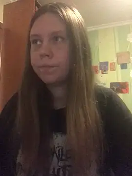 Snapshot of LunaVirelle chatting on 6, 5, 2026 LunaVirelle online show from 6, 5, 2026