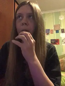 Snapshot of LunaVirelle chatting on 8, 6, 2026 LunaVirelle online show from 8, 6, 2026