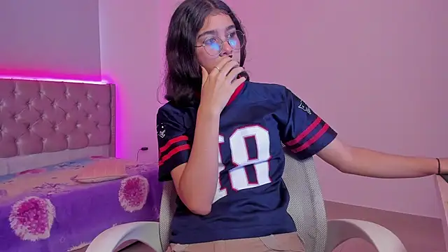 beiby glow online show from 16, 10, 2025