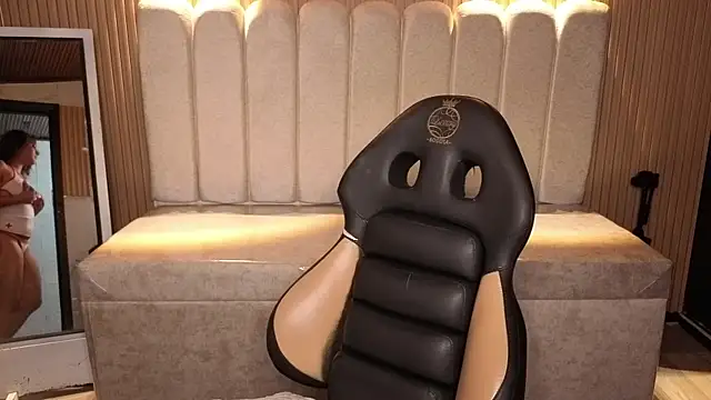 Kendall rossii  online show from 27, 11, 2025