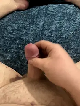 Snapshot of tinychub chatting on 4, 11, 2025 tinychub online show from 4, 11, 2025