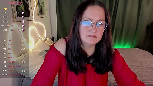 hottyannaa online show from 24, 11, 2025