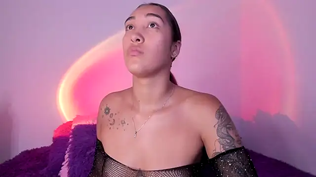 HeidyRousse online show from 7, 3, 2026