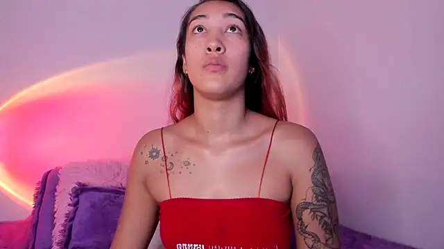 HeidyRousse online show from 8, 4, 2026