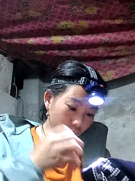 gio-thu online show from 5, 3, 2026