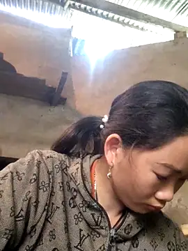 gio-thu online show from 5, 4, 2026