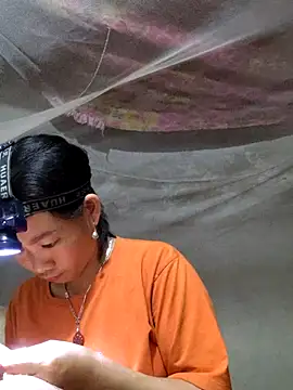 Snapshot of gio-thu chatting on 21, 6, 2026 gio-thu online show from 21, 6, 2026