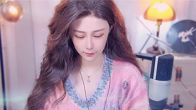 cherry-fa online show from 14, 10, 2025