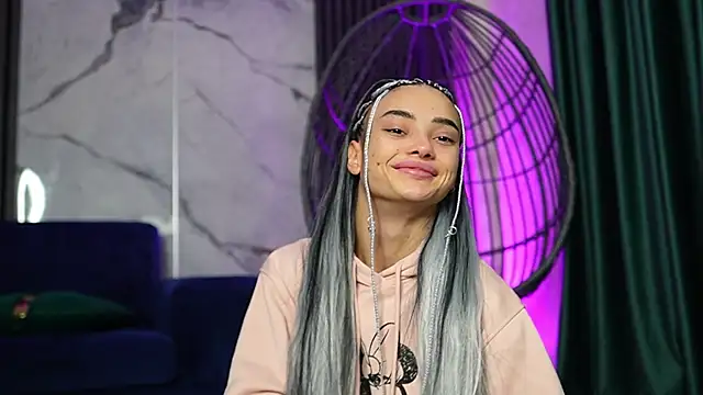 Snapshot of RachelRavee chatting on 26, 10, 2025 RachelRavee online show from 26, 10, 2025