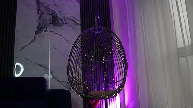 Snapshot of RachelRavee chatting on 12, 11, 2025 RachelRavee online show from 12, 11, 2025