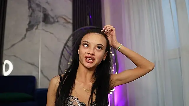 Snapshot of RachelRavee chatting on 14, 11, 2025 RachelRavee online show from 14, 11, 2025