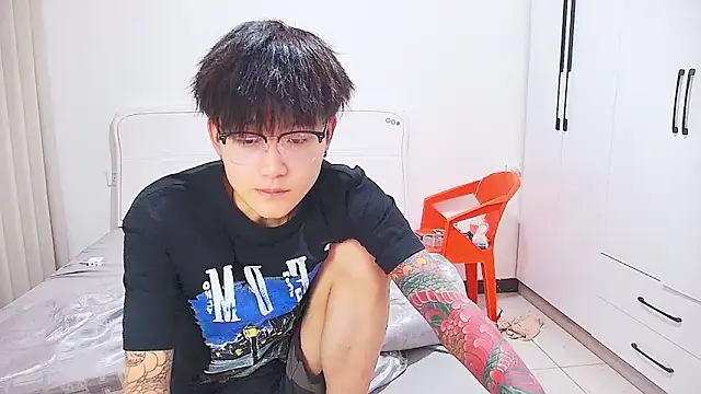 Snapshot of KK-cuteboy chatting on 12, 6, 2026 KK-cuteboy online show from 12, 6, 2026