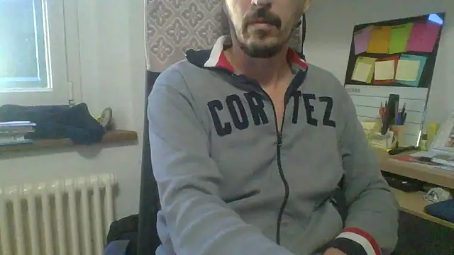 Kawayleo online show from 4, 11, 2025