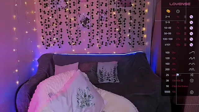 Evaa Braunn online show from 13, 1, 2026