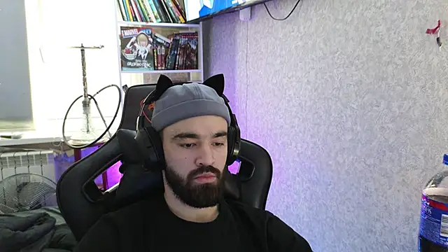 Nik Namee online show from 23, 10, 2025