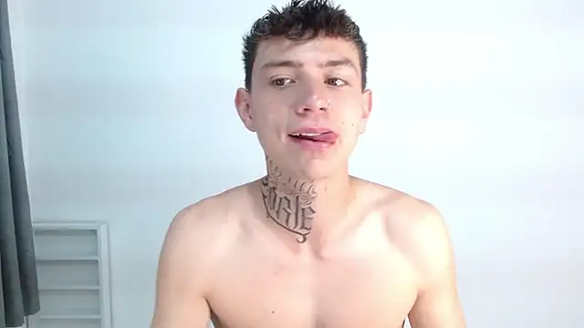 Snapshot of hot_teo_ chatting on 27, 11, 2025 hot teo online show from 27, 11, 2025