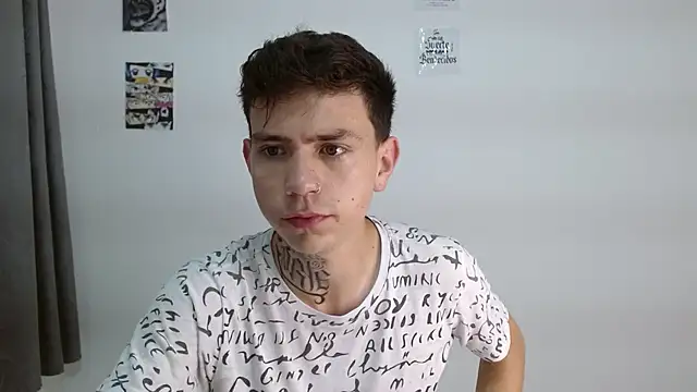 Snapshot of hot_teo_ chatting on 1, 12, 2025 hot teo online show from 1, 12, 2025