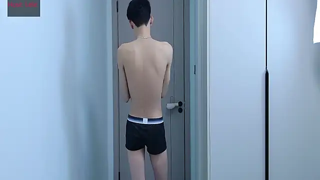 sexyboy-lele online show from 29, 10, 2025