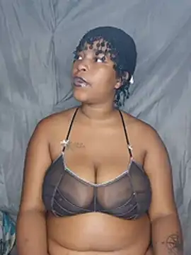 ZuriVixen online show from 19, 5, 2026
