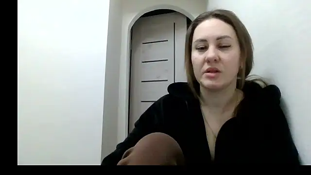 Snapshot of MeadowEyes chatting on 3, 2, 2026 MeadowEyes online show from 3, 2, 2026