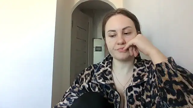 Snapshot of MeadowEyes chatting on 15, 3, 2026 MeadowEyes online show from 15, 3, 2026