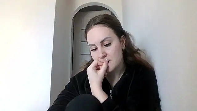 Snapshot of MeadowEyes chatting on 31, 3, 2026 MeadowEyes online show from 31, 3, 2026