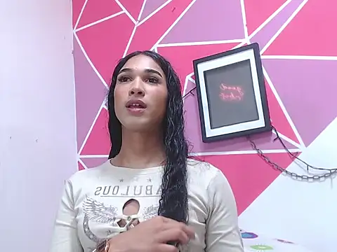 Tifany Adams online show from 11, 10, 2025