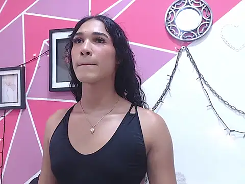 Tifany Adams online show from 23, 10, 2025