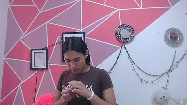 Tifany Adams online show from 22, 11, 2025