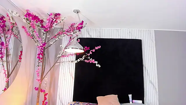 Aliyah Brooks cr online show from 2, 12, 2025