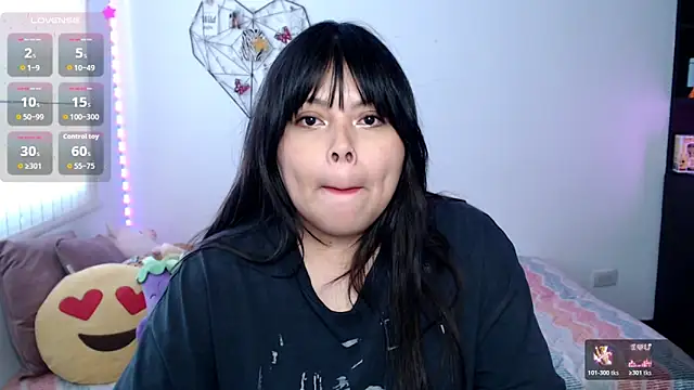 EllieMoonX online show from 11, 6, 2026