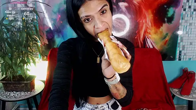 Snapshot of ZAMMIRA chatting on 4, 6, 2026 ZAMMIRA online show from 4, 6, 2026