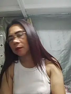 Snapshot of erma_joy chatting on 27, 4, 2026 erma joy online show from 27, 4, 2026