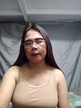 Snapshot of erma_joy chatting on 1, 5, 2026 erma joy online show from 1, 5, 2026