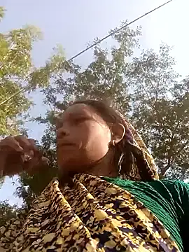 Cutsedi3 online show from 11, 11, 2025