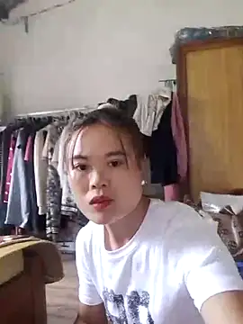 Snapshot of Leha_xx chatting on 11, 10, 2025 Leha xx online show from 11, 10, 2025